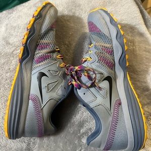 Nike tennis shoes/trainer 7.5 gray purple and yellow